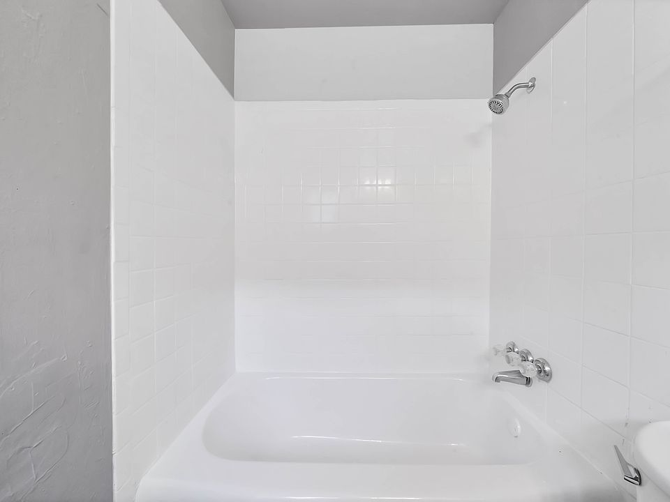 1st image of 5534 Eskridge St