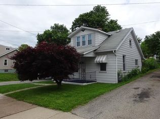 1026 Arch St, Washington, PA 15301