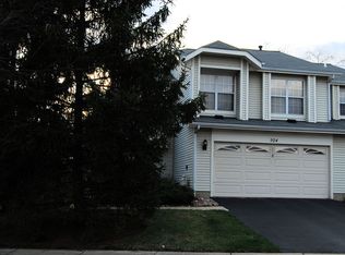 924 Dighton Ln #924, Schaumburg, IL 60173