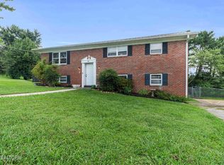 3415 Emerald Ave, Morristown, TN 37814