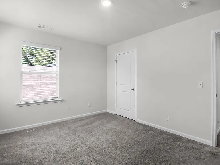 110 Cole St — Photo 49