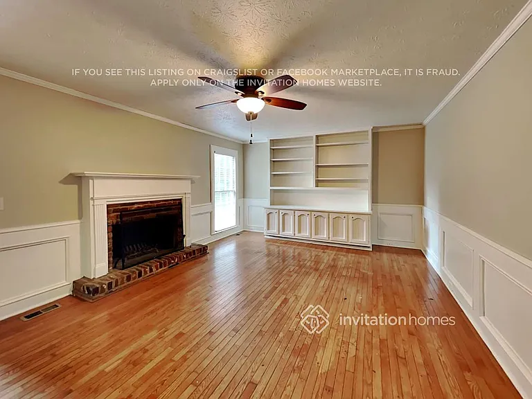1465 Lake Lucerne Rd SW — Photo 7