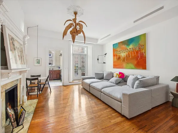 5 E 75th St APT 6, Manhattan, NY 10021