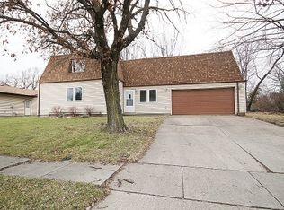 640 E Stella Dr, Decatur, IL 62526