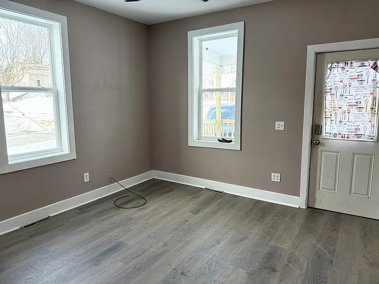202 E Melendy St — Photo 4