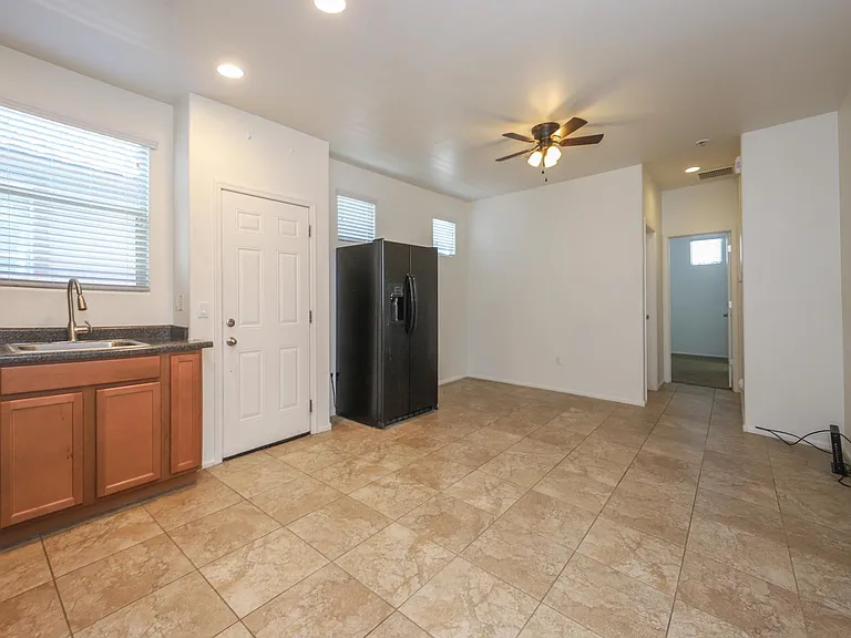 7444 S Salt Water Dr — Photo 10