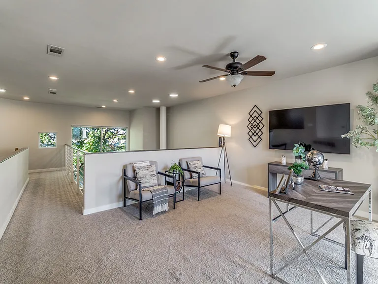 3352 Miro Pl — Photo 23