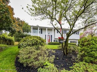 3 Danemar Dr, Middletown, NJ 07748