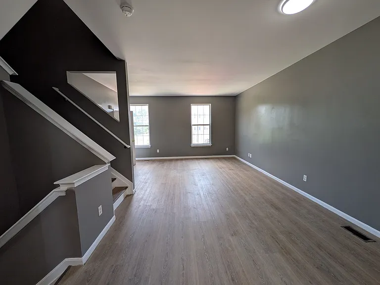 3704 Armory Ln #3704 — Photo 6
