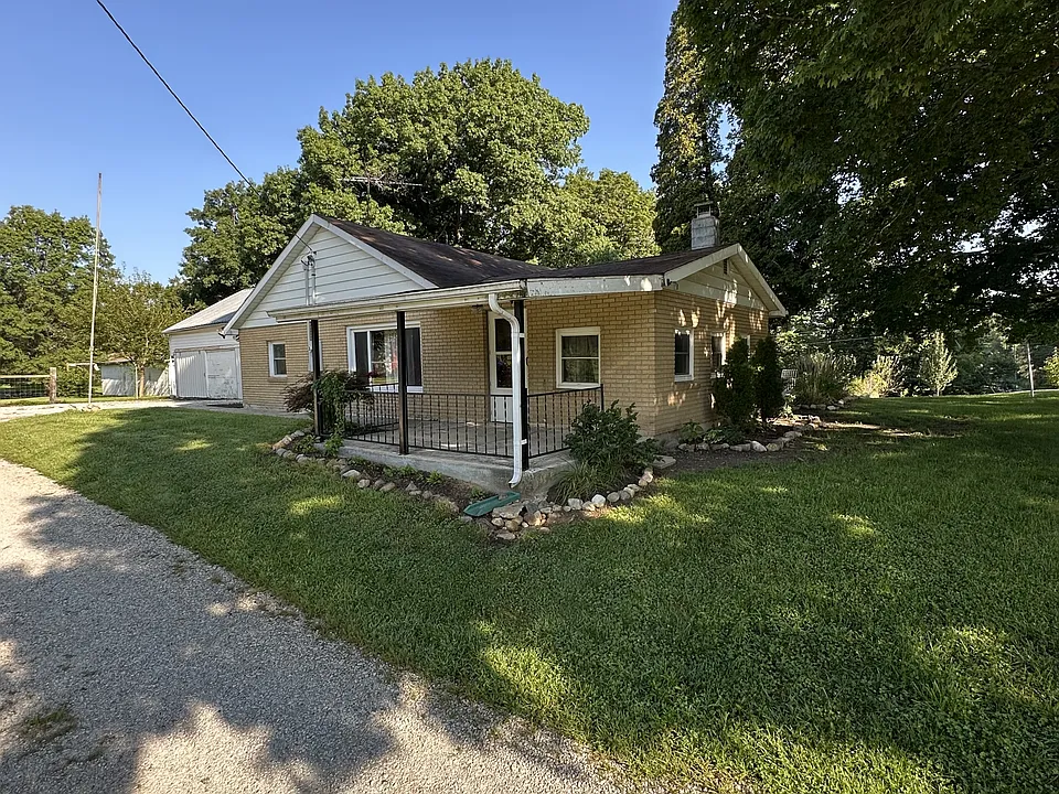 10409 N 300 W