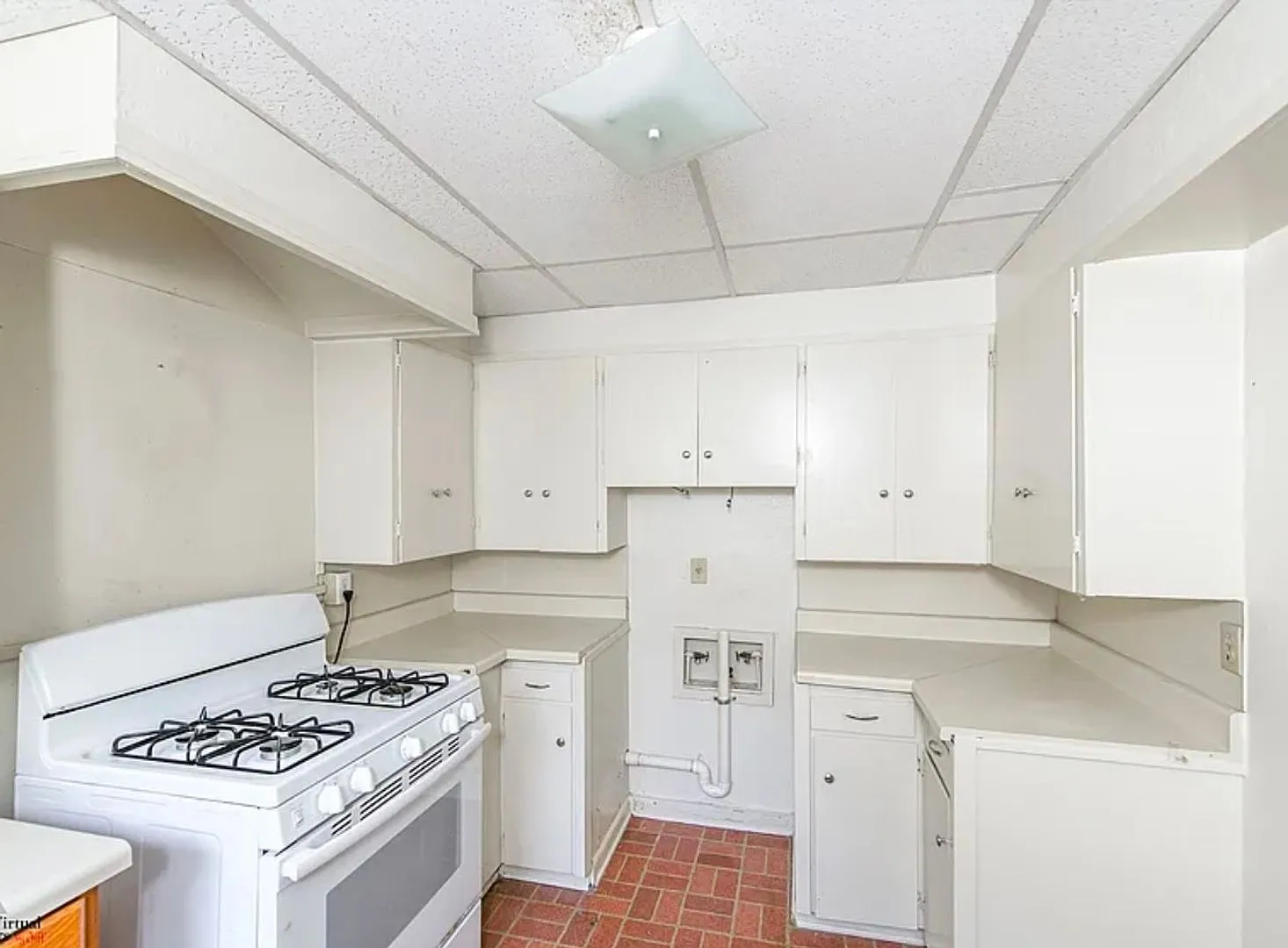 819 Boulevard — Photo 2
