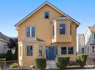 30 Dracut St, Dorchester, MA 02124