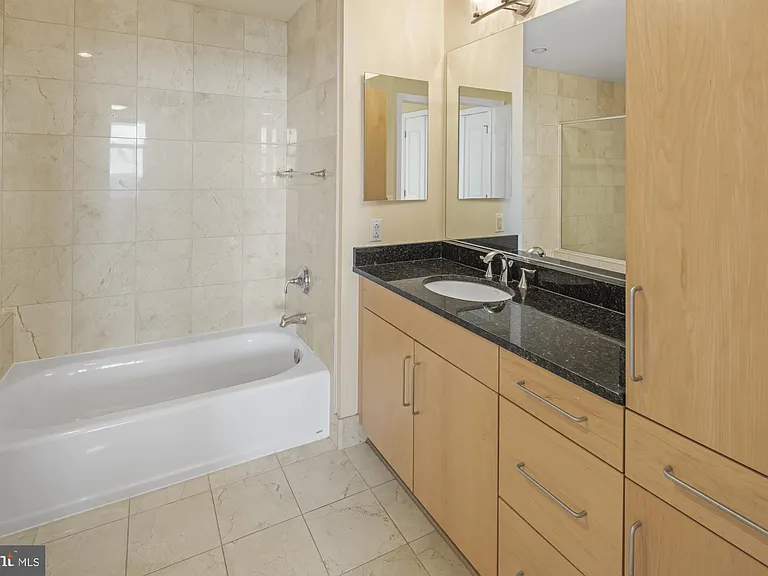 8220 Crestwood Ln #1215 — Photo 20