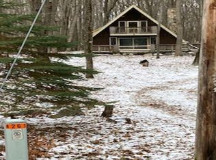 4261 Evergreen Ln, Farwell, MI 48622