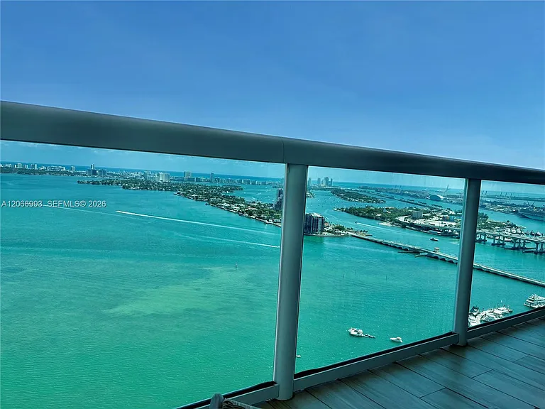 1800 N Bayshore Dr #4209 — Photo 28