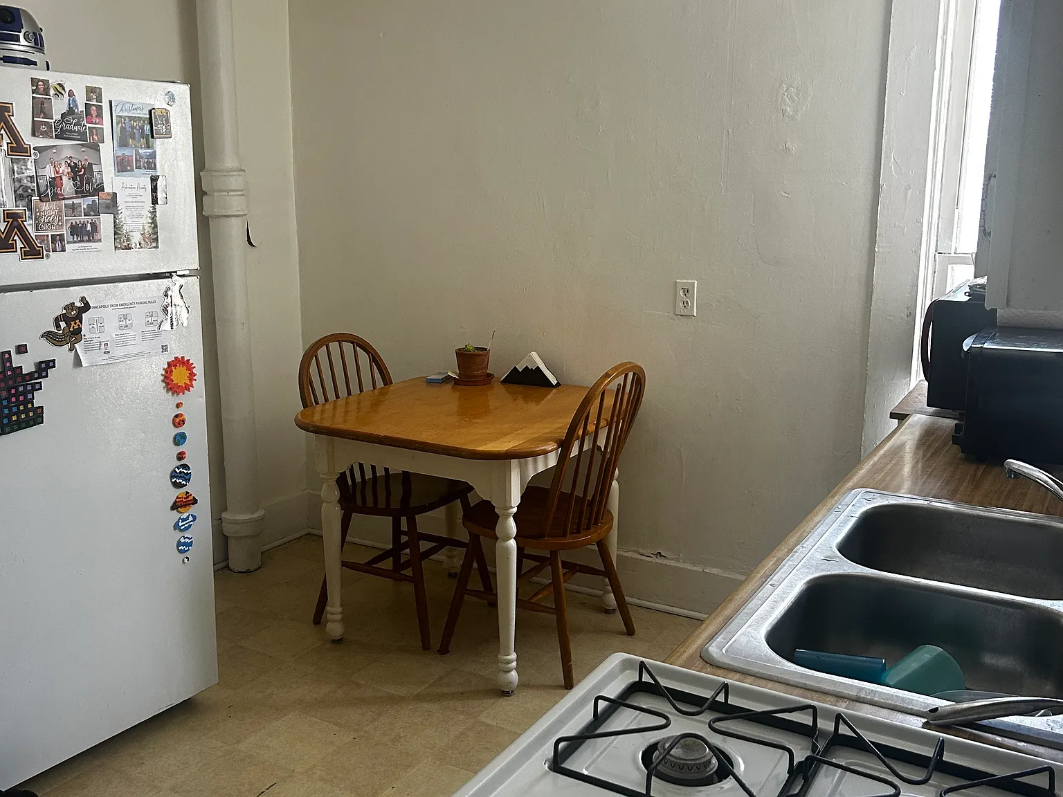 3 bed, $1,500 — Photo 2