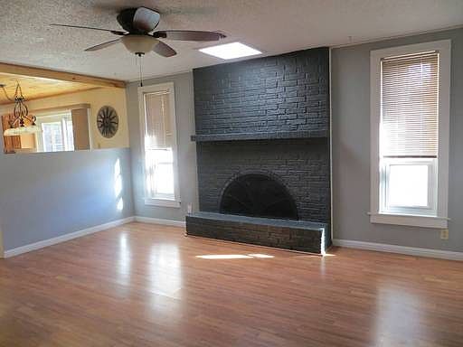 5th image of 4536 Jamaica Dr NE