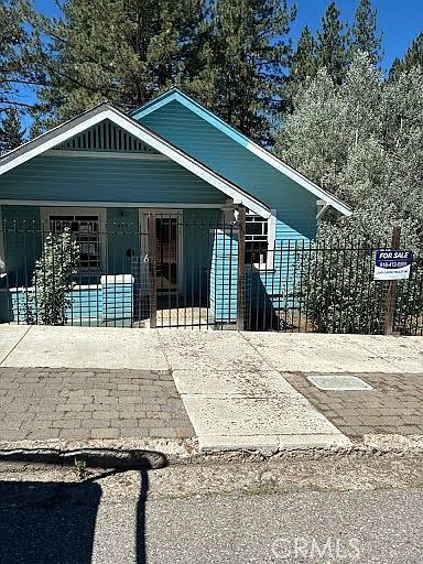 1st image of 460 Nevada St