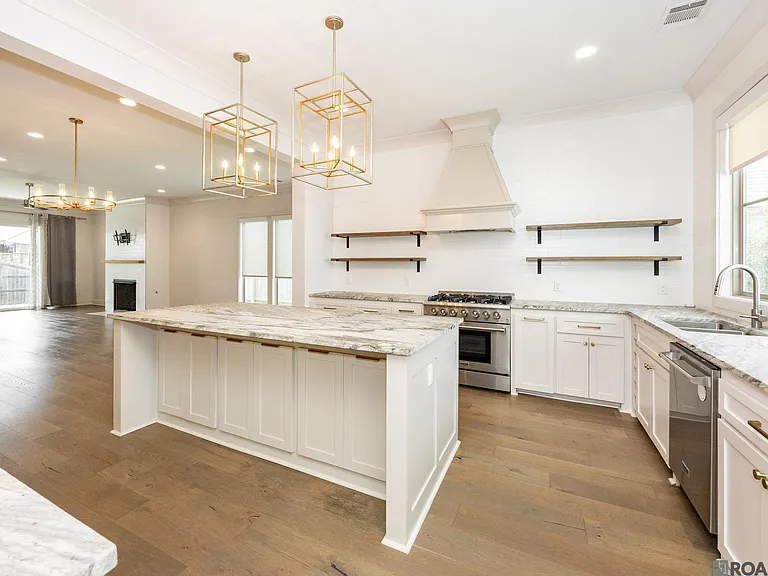 8543 Landau Dr — Photo 12