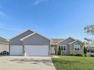 4369 Autumn Harvest Way, Windsor, WI 53598