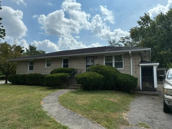 132 Greenbriar Rd #134, Lexington, KY 40503