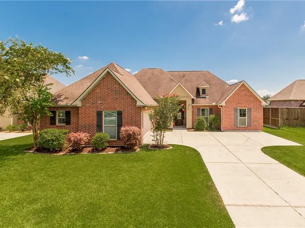 39397 Oceanview Ave, Prairieville, LA 70769