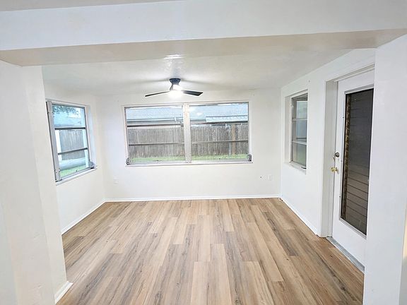 2nd image of 3813 Haven Dr