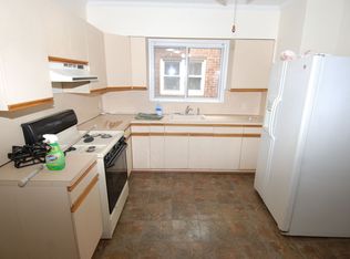 2131 47th St #2, Astoria, NY 11105
