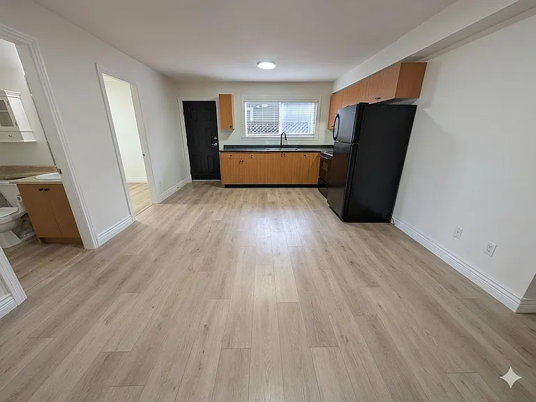 10 Shell Rd — Photo 1