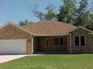 741 S Broad St, Griffith, IN 46319