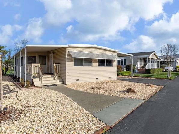 109 Oakwood Drive, Petaluma, CA 94954