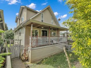 4265 Slocan St, Vancouver, BC V5R1Z2