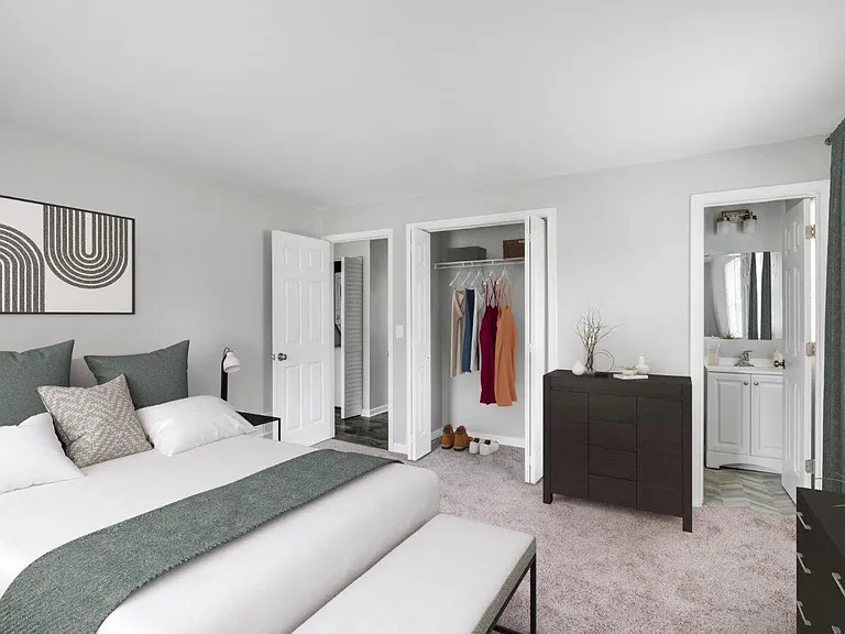 Woodcrest Apartment Homes — Photo 8