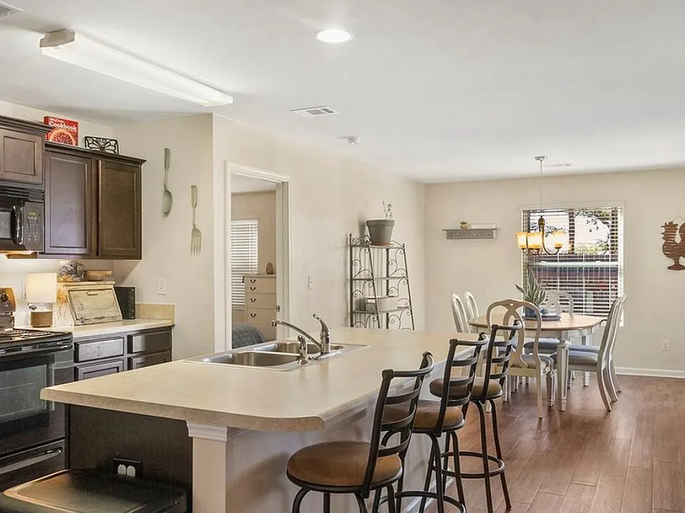 2631 Lily Way