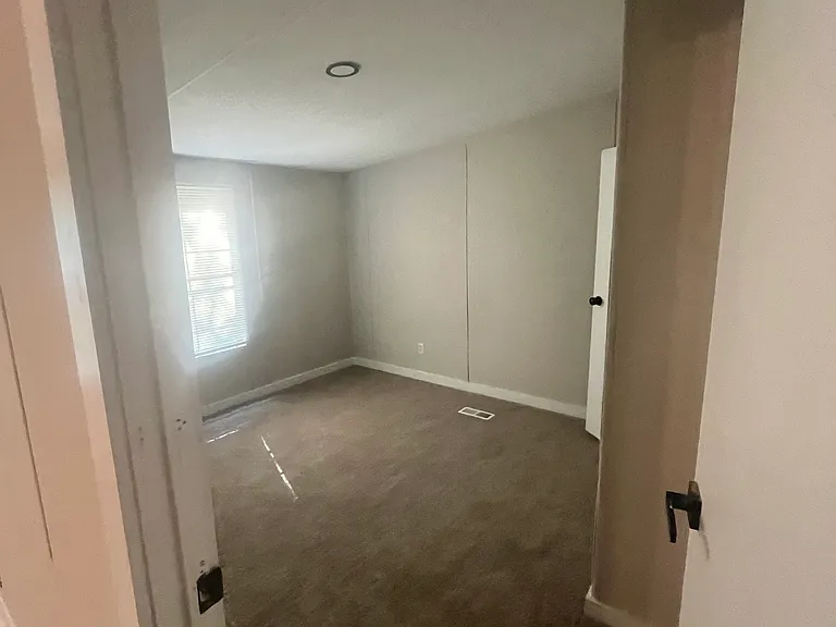 1443 Woodend Ln — Photo 7