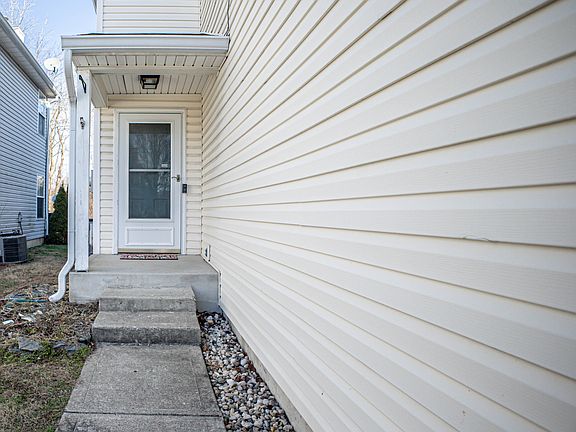 3rd image of 1844 Misty Lake Dr
