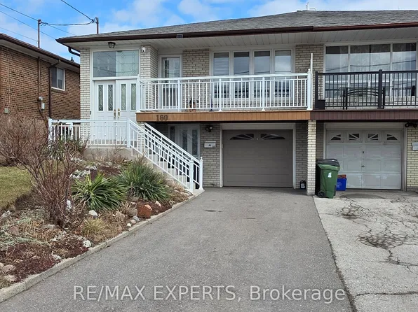 160 Ardwick Blvd, Toronto, ON M9M 1W2