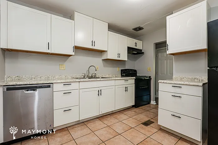 11559 Fremantle Dr — Photo 7