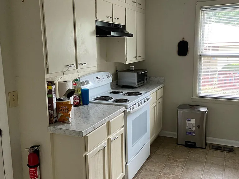 4311 Arlington Rd NW — Photo 3