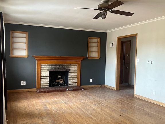 3rd image of 7027 N Irvington Rd