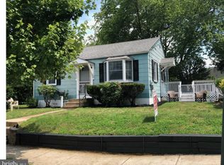 3 Caldwell Rd, Cherry Hill, NJ 08034