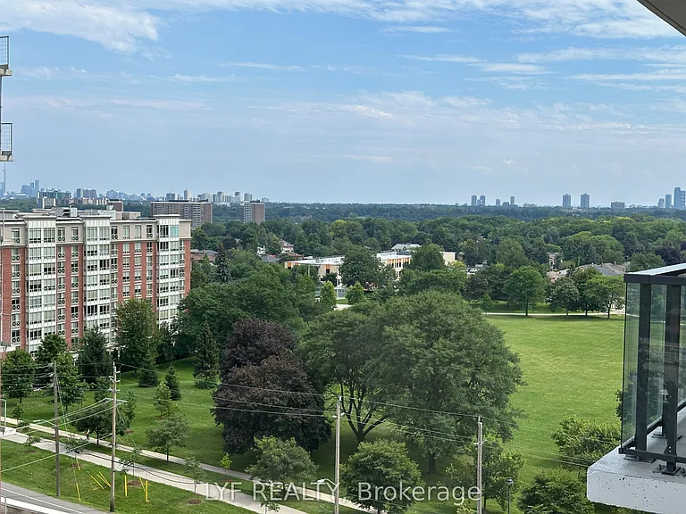 4010 Eglinton Ave W #922 — Photo 24