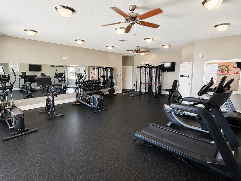 Greyhawk Townhomes — Photo 21