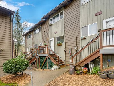 5244 SW 42nd Ave, Portland, OR, 97221
