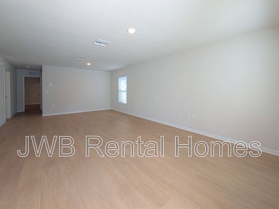 3rd image of 6009 Dunmire Ave
