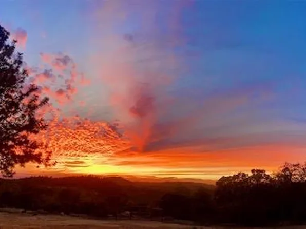 14450 Pat Ct, Grass Valley, CA 95949