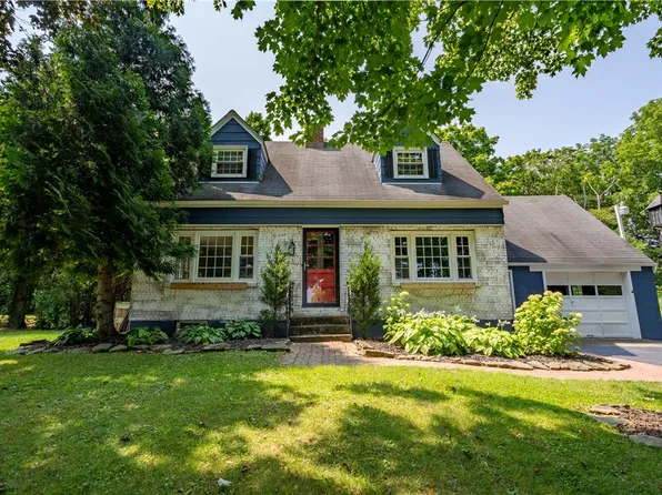 4852 W Lake Rd, Geneva, NY 14456