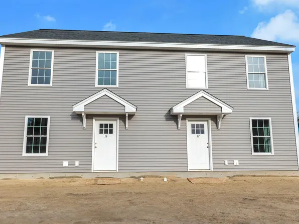 19 Myrtle Street, Hillsborough, NH 03244