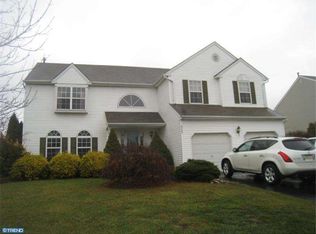 973 Meadow Glen Rd, Warminster, PA 18974