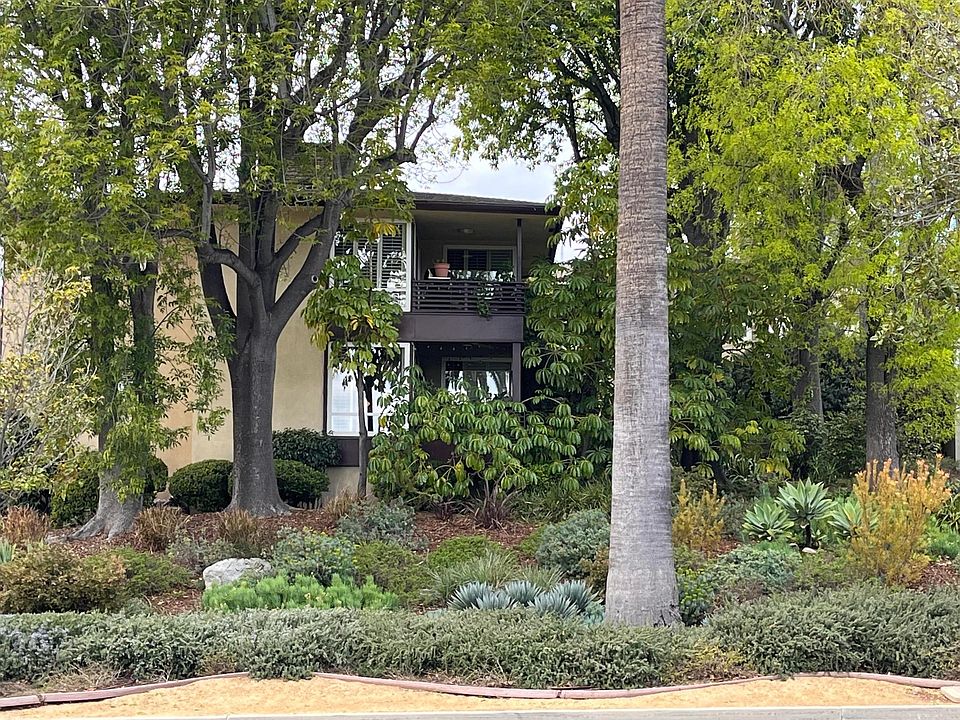 1st image of 995 S Orange Grove Blvd